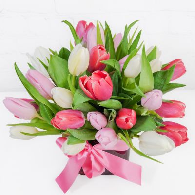 Tulips in Love - Valentine's Day Bouquet