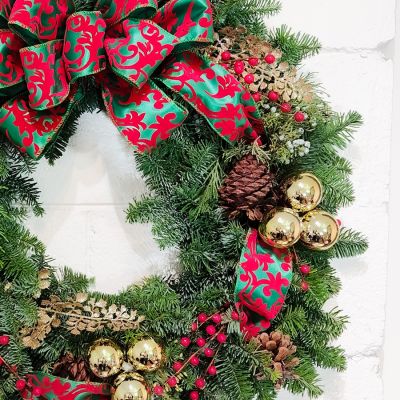 Classic Christmas Wreath